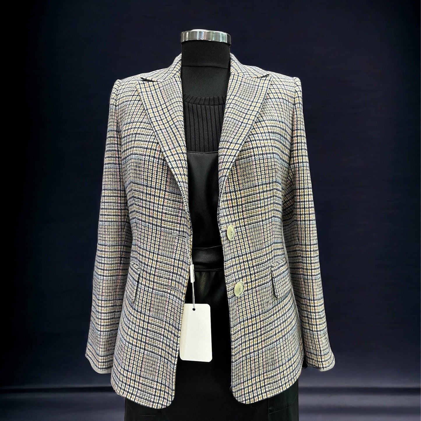 Tweed jacket with a pink check